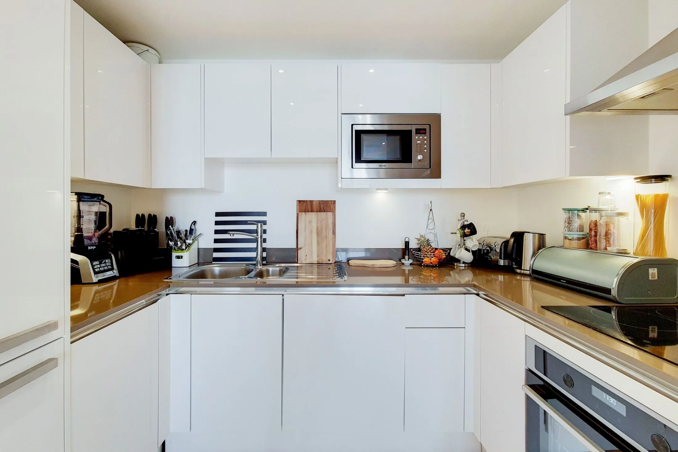 Flat Dreadnought Walk in Greater London
