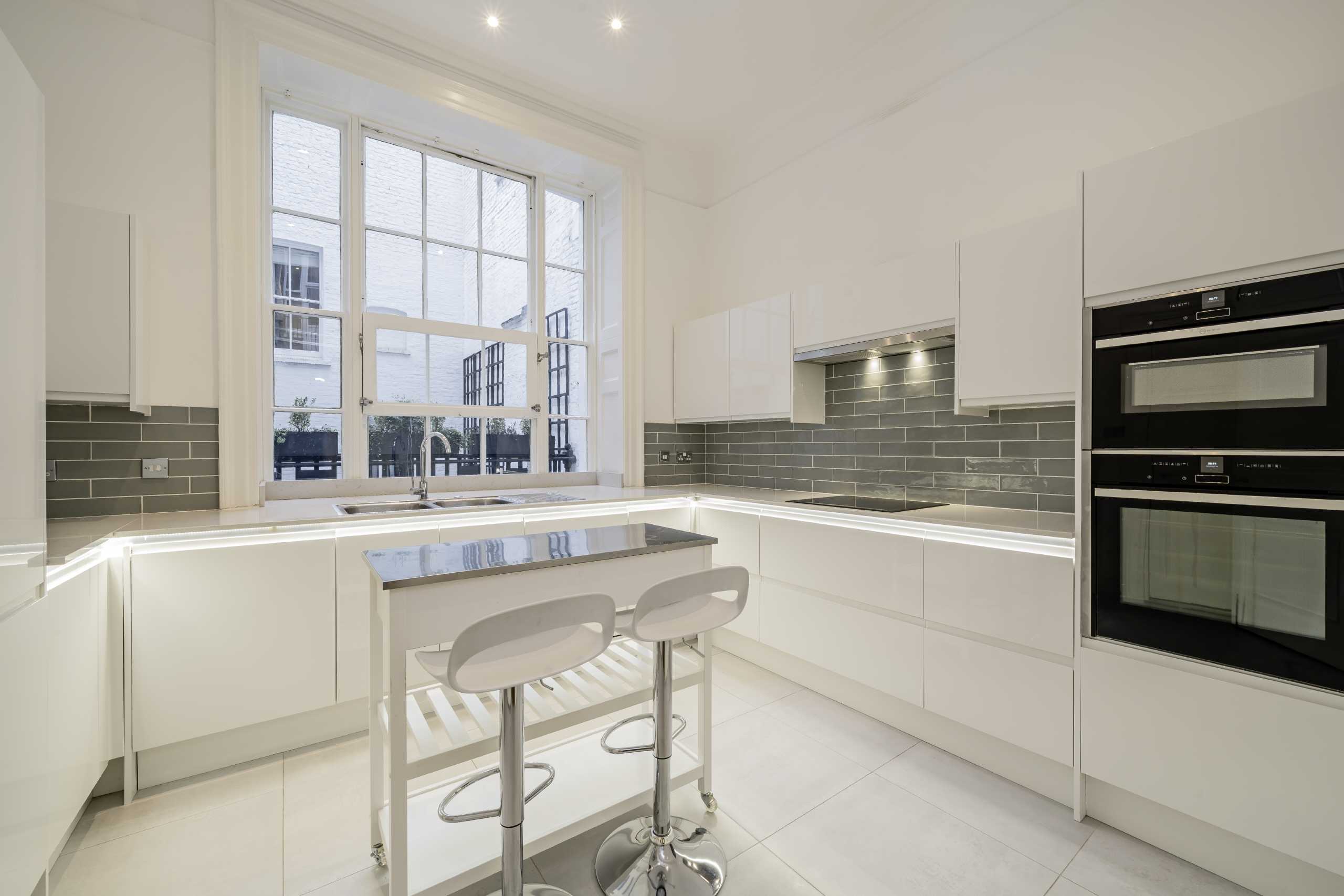 Flat Nottingham Place in City of Westminster