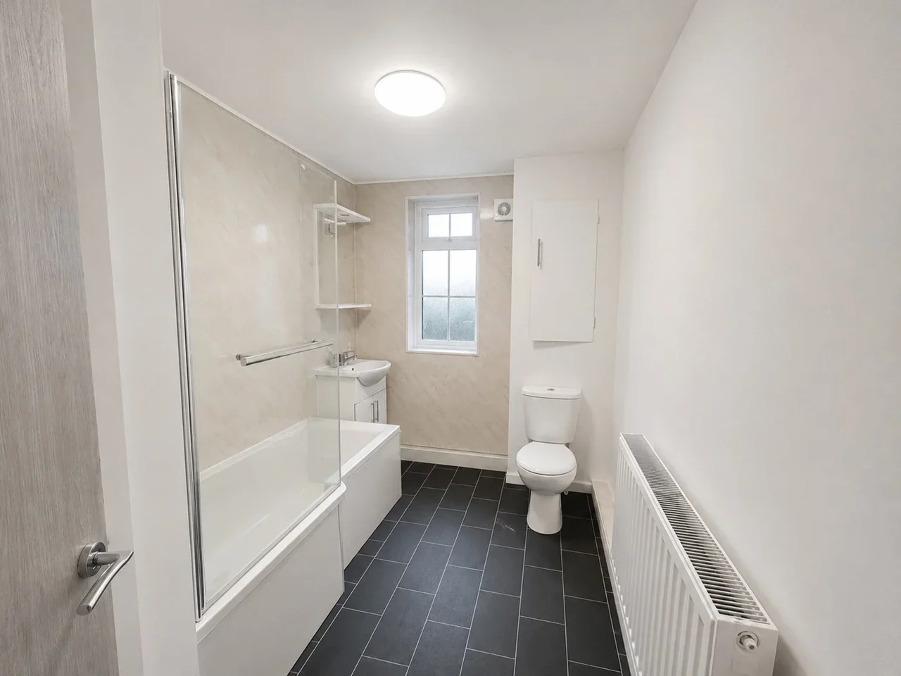 Flat Liverpool Road in Widnes