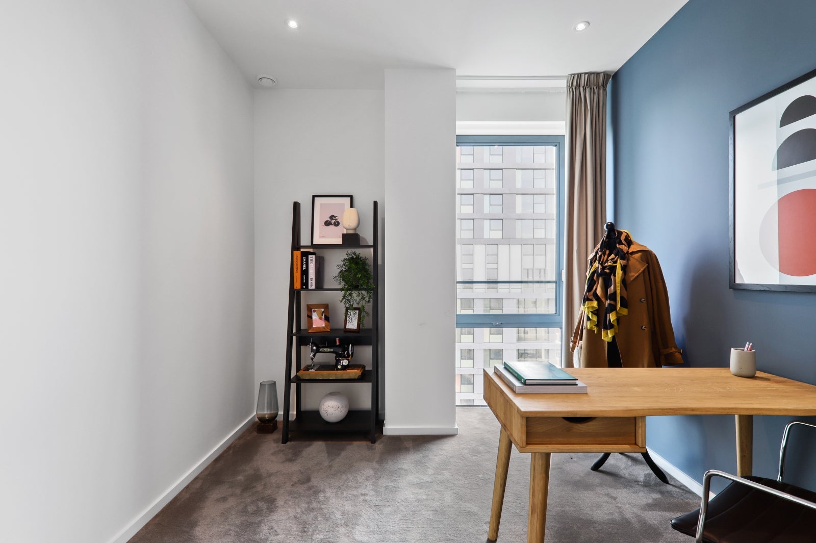 Flat Celebration Avenue in Greater London