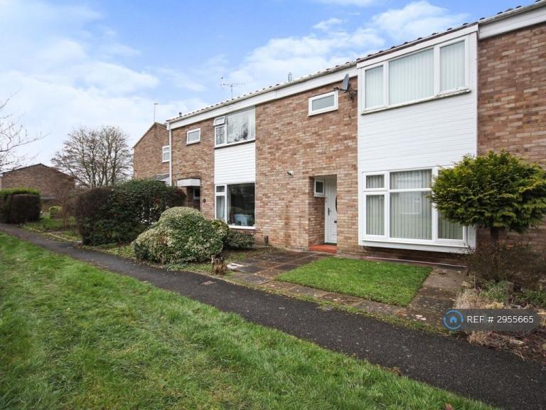 House Curzon Grove in Royal Leamington Spa