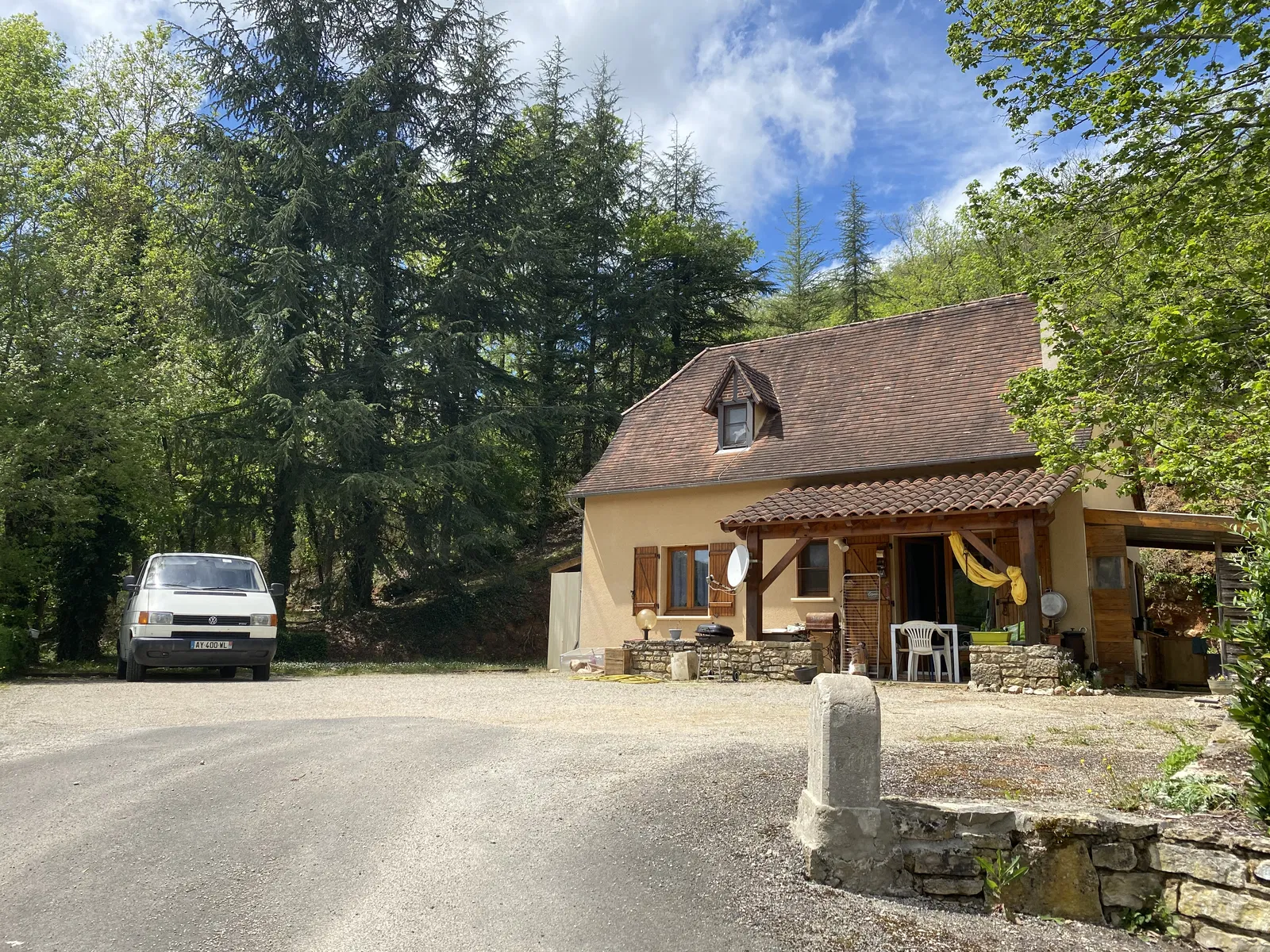 Room Route de Saint-Sulpice in Brengues