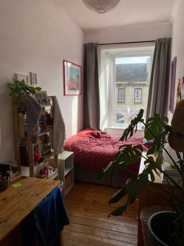Room Argyle Street in Glasgow