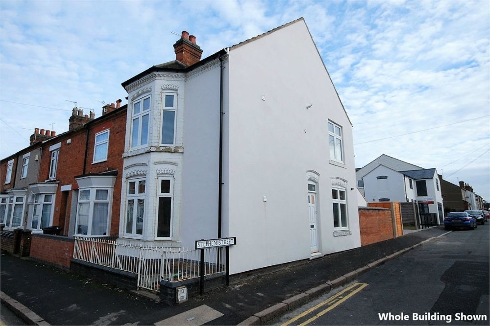 Flat Stephen Street in Rugby
