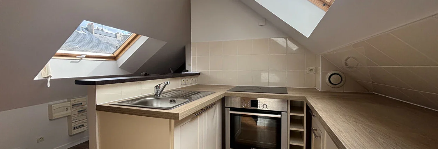 Flat Rue Saint-Nicolas in Rouen