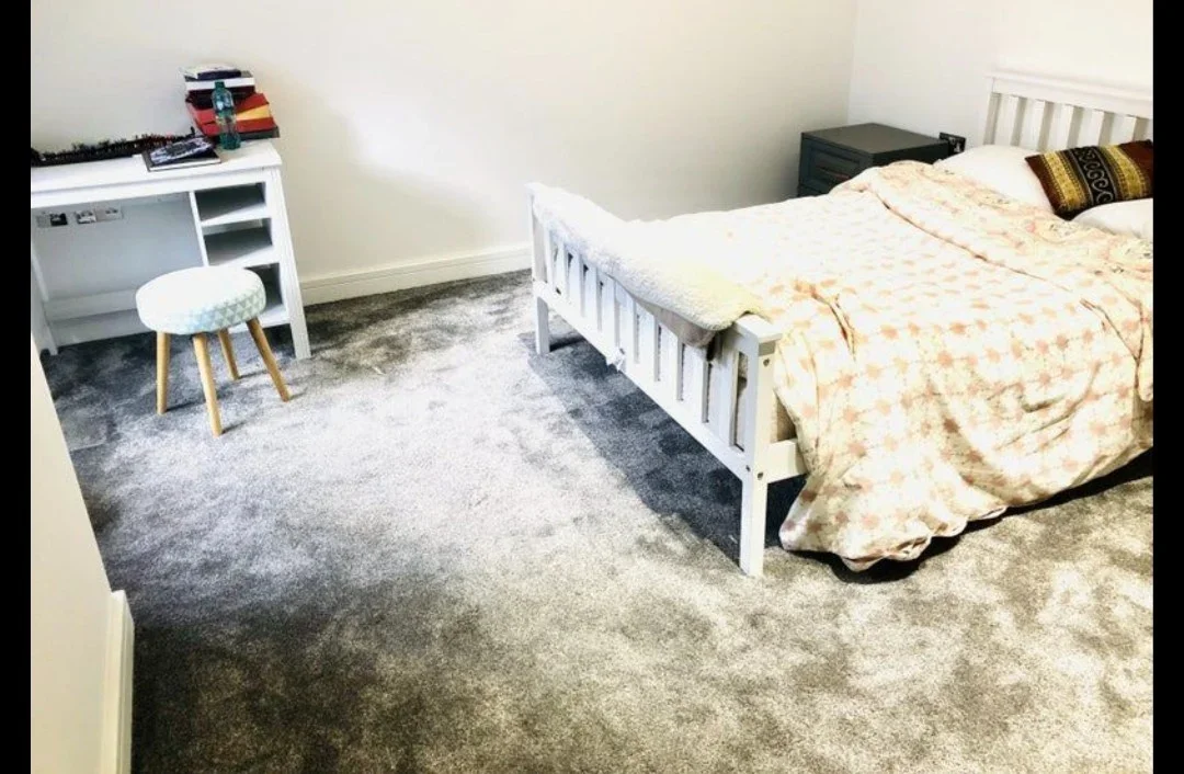 Room Rose Glen in Greater London