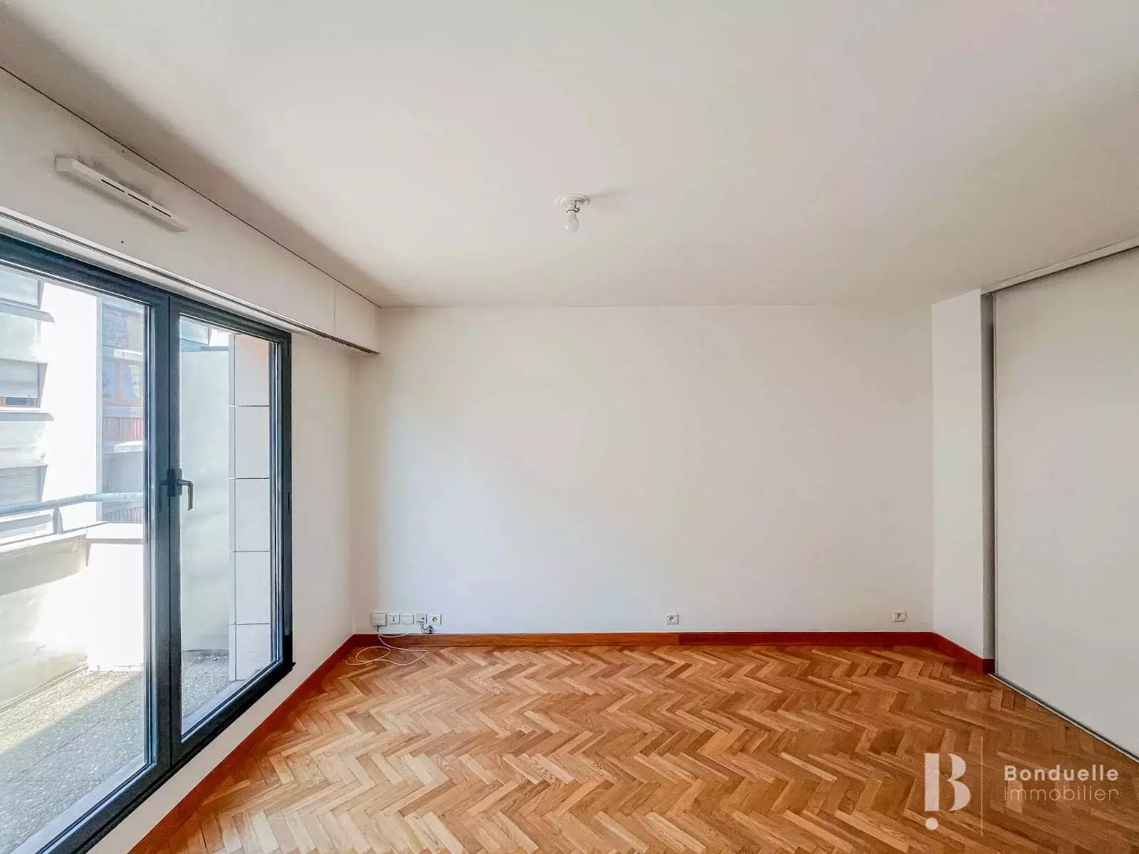 Appartement Rue Haxo à Paris