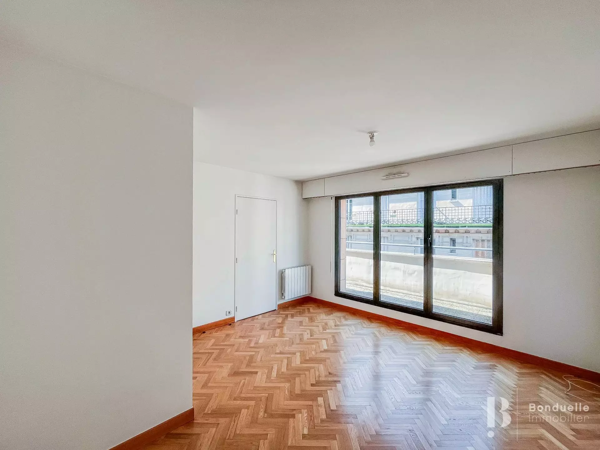 Appartement Rue Haxo à Paris
