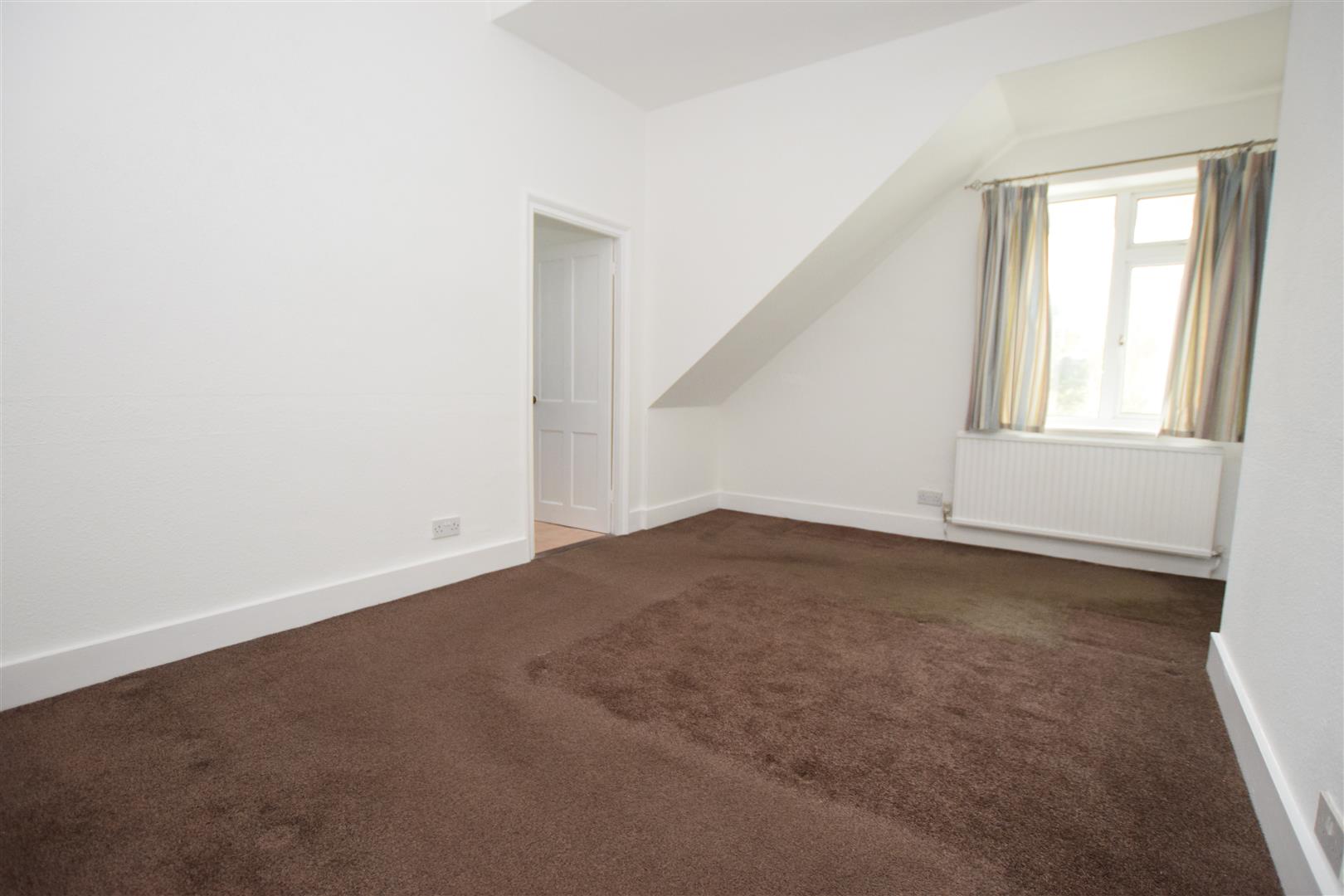Flat Dorset Road in Rother
