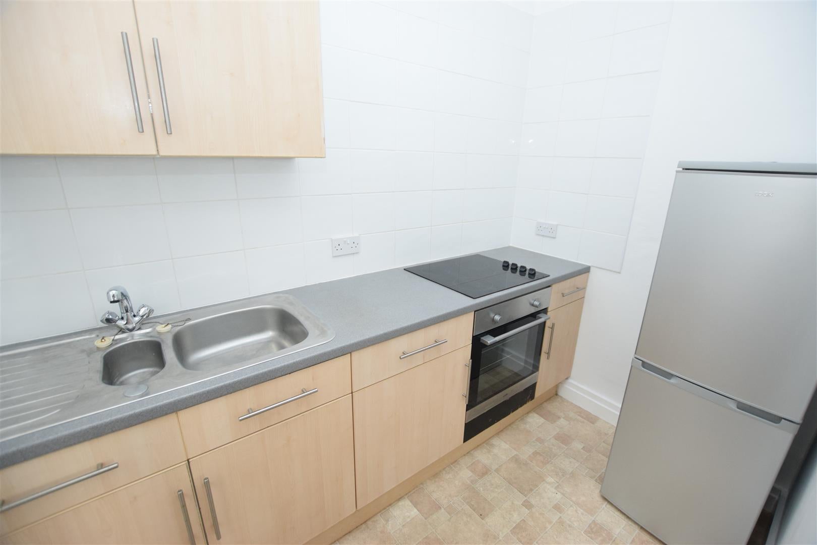 Flat Dorset Road in Rother