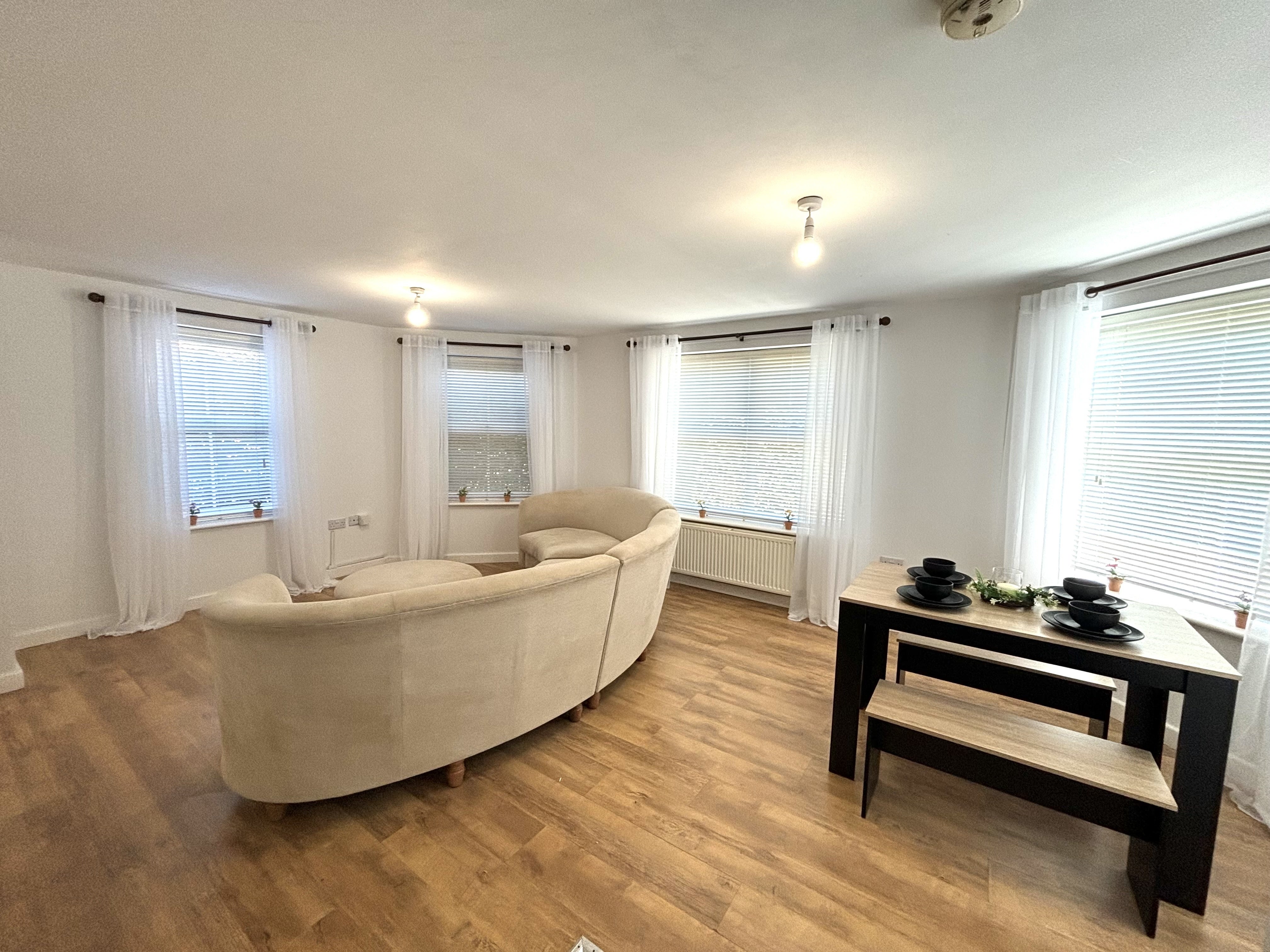 Flat Brandwood Crescent in Birmingham
