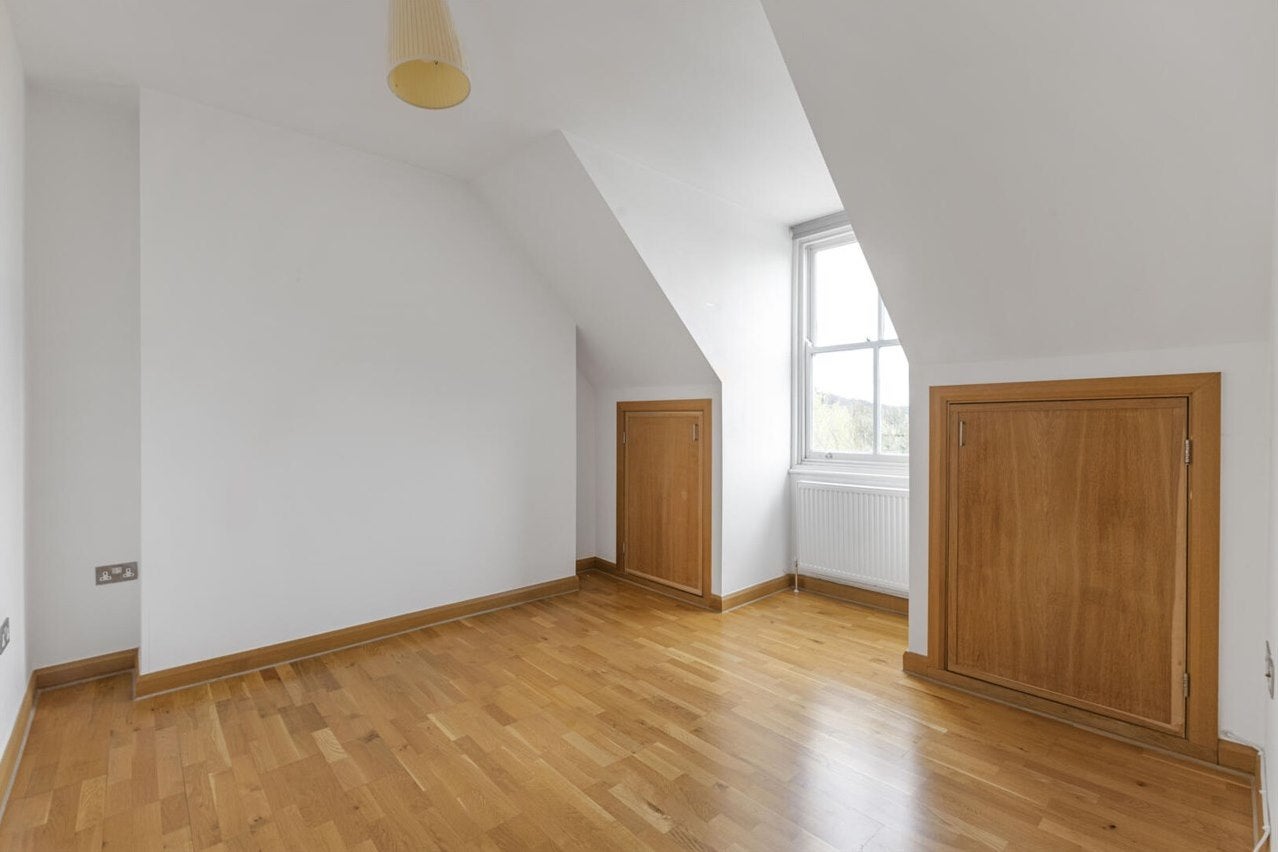 Flat Huntingdon Close in Greater London