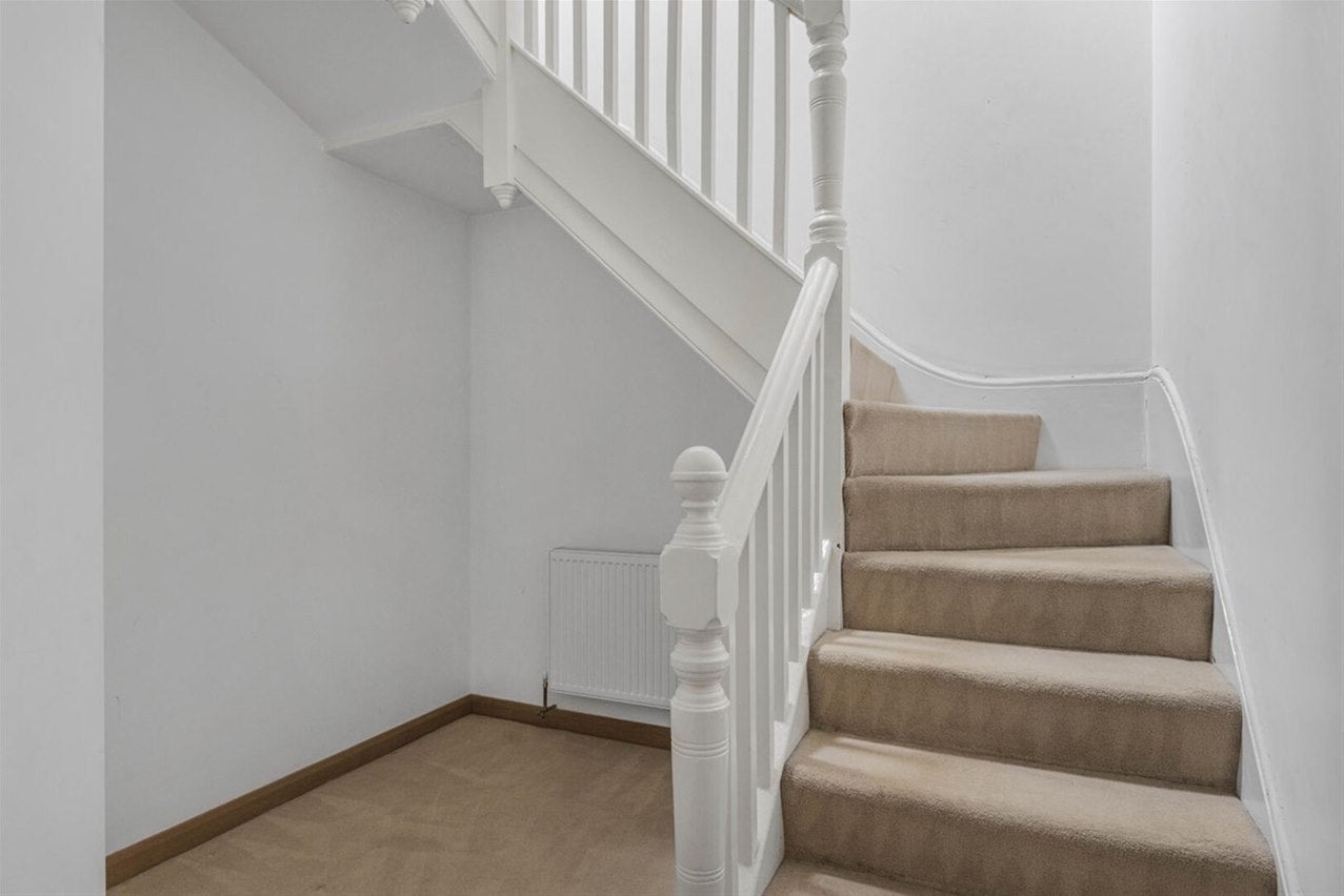 Flat Huntingdon Close in Greater London