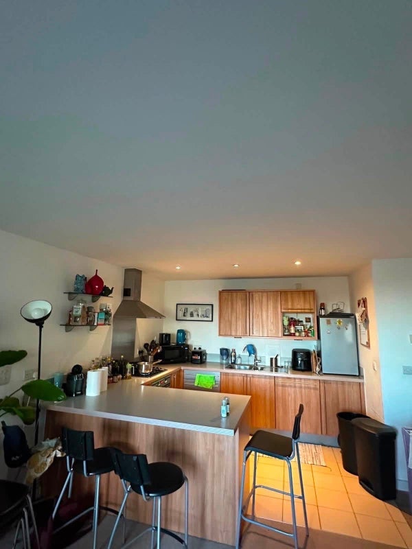 Room Eden Grove in Greater London
