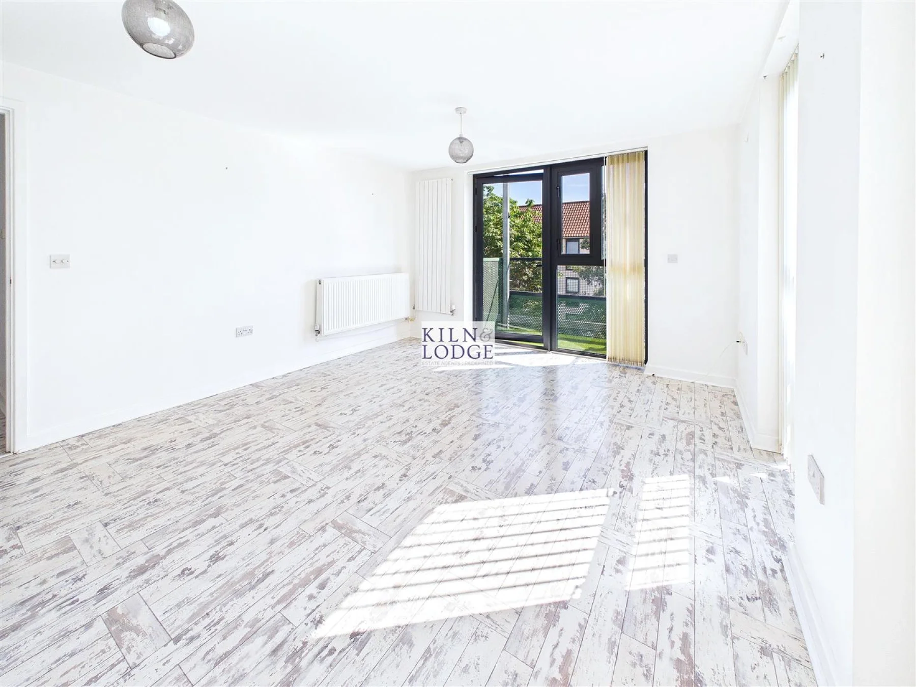 Flat Upper Chase in Chelmsford