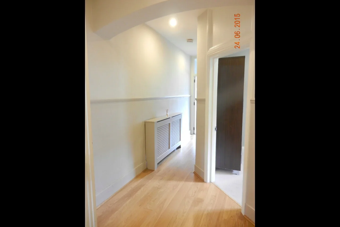 Flat Quinton Street in Greater London