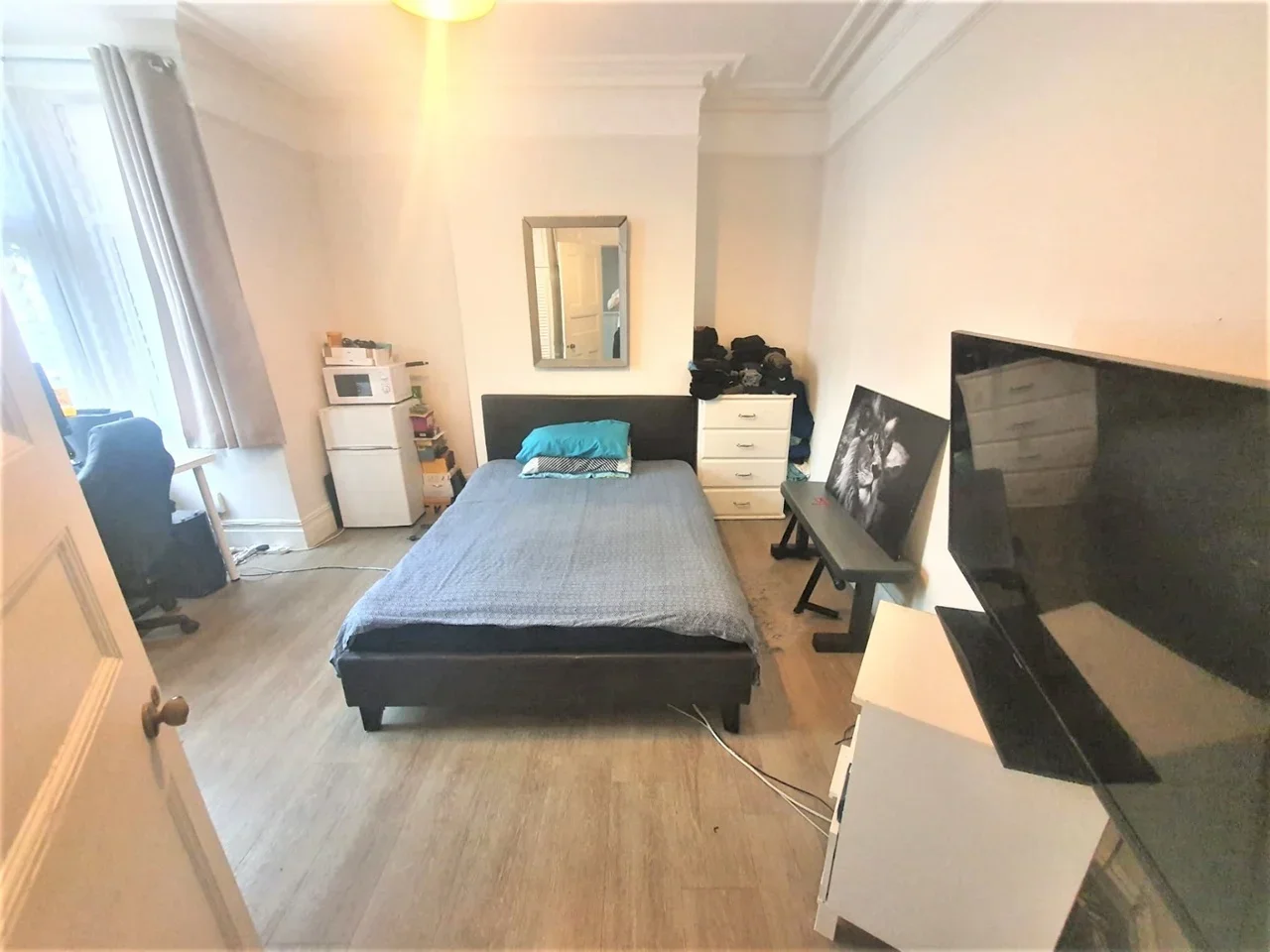 Room Cavendish Road in Greater London