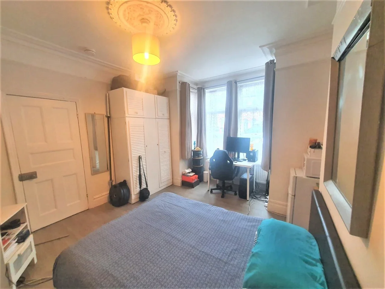 Room Cavendish Road in Greater London