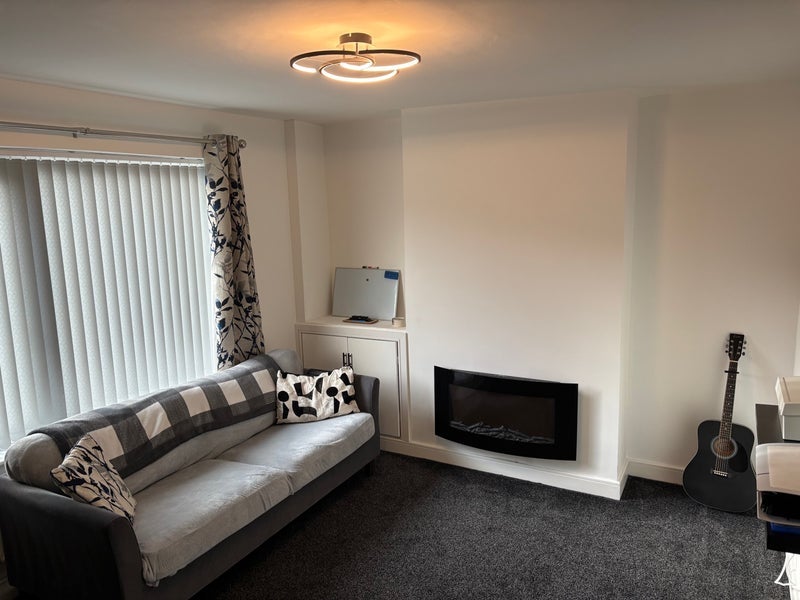 House Beattie Avenue in Newcastle-under-Lyme