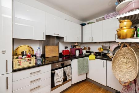Flat Southgate Road in Greater London