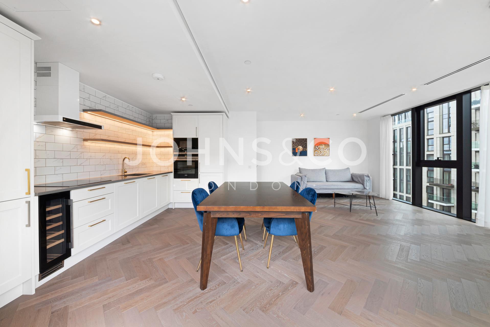 Flat Pennington Quay Walk in Greater London