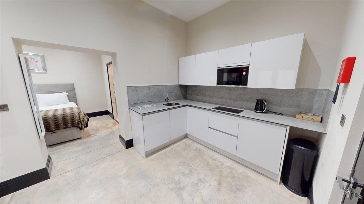 Flat Nevill Street in Southport