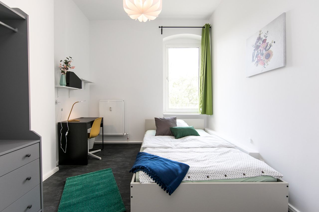 Zimmer Badensche Straße in Berlin