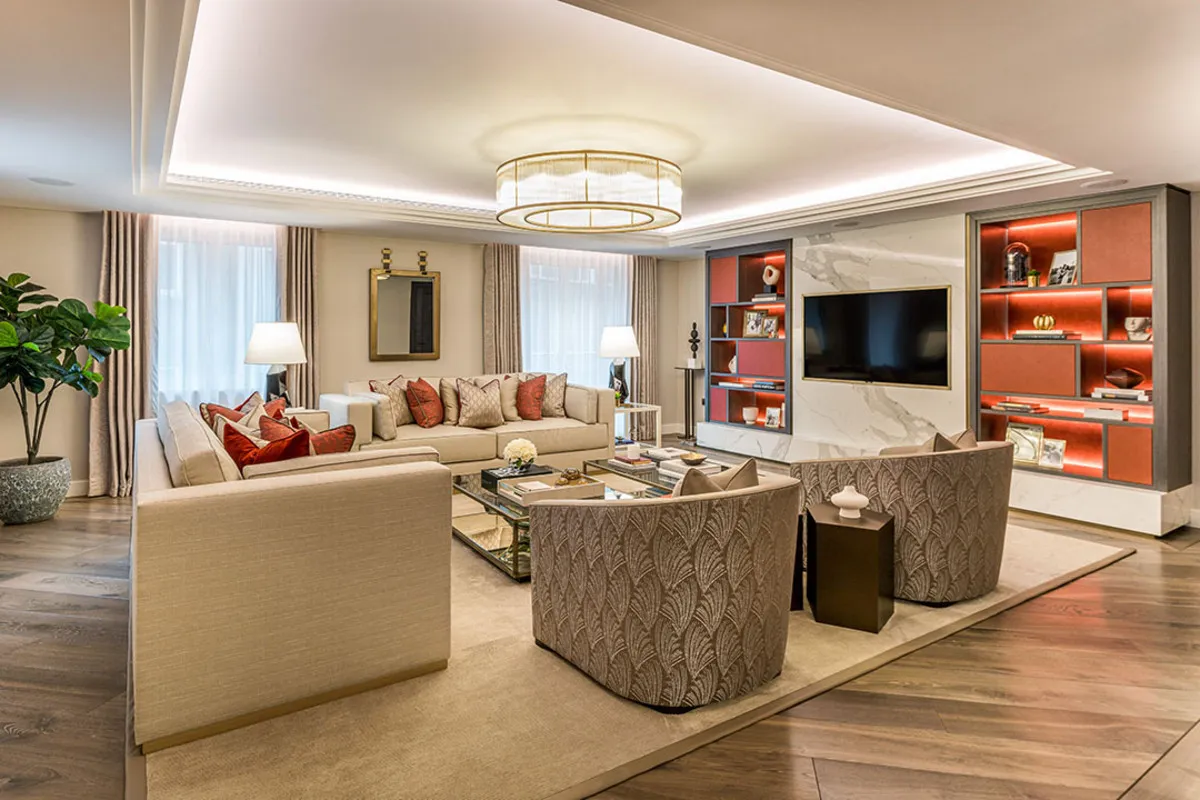 Flat Lancelot Place in City of Westminster