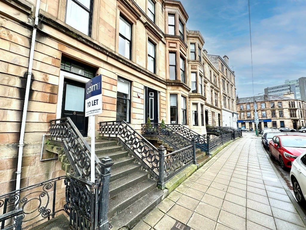 Flat Dowanside Road in Glasgow