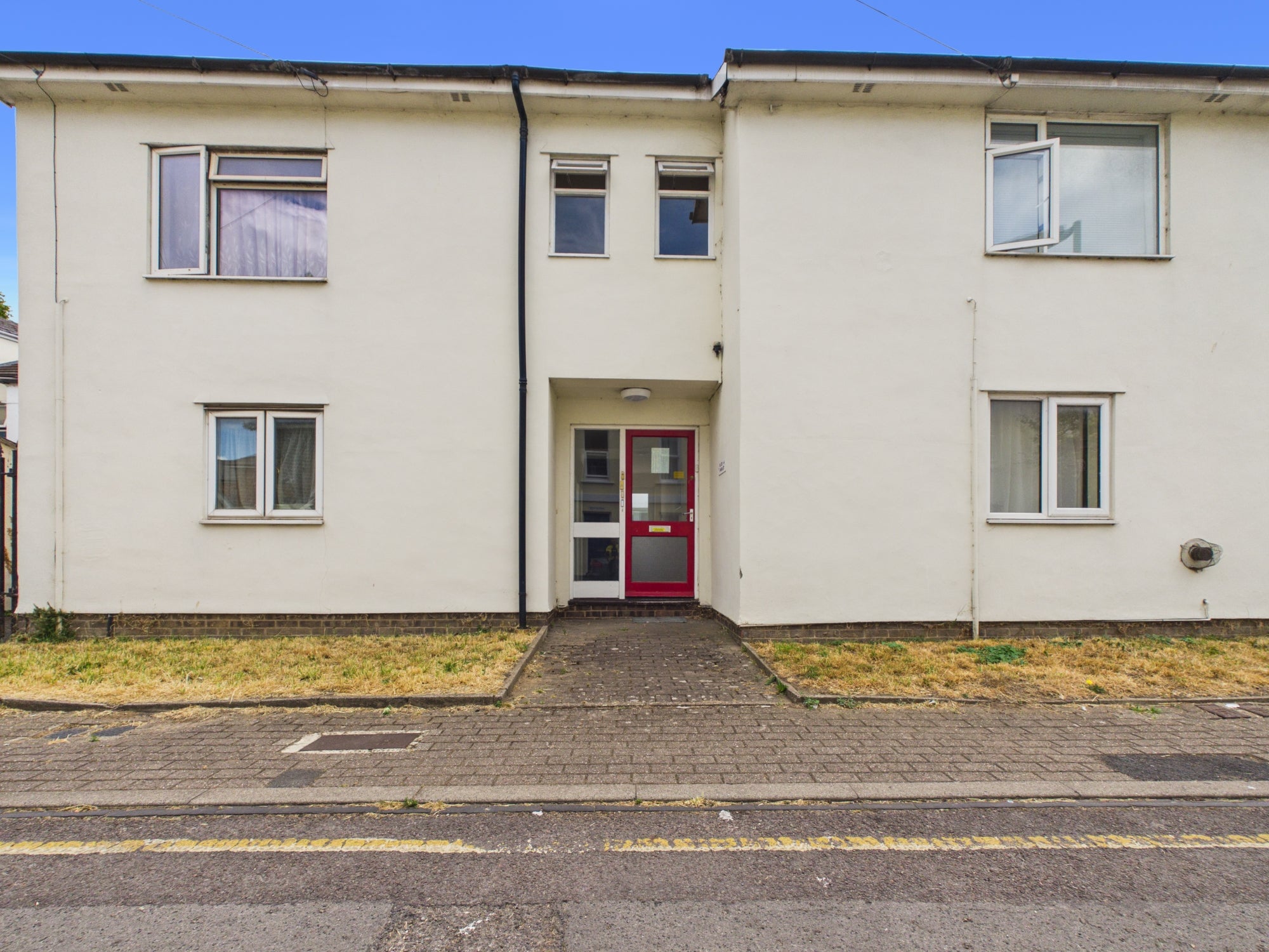 Flat Park Street in Cheltenham