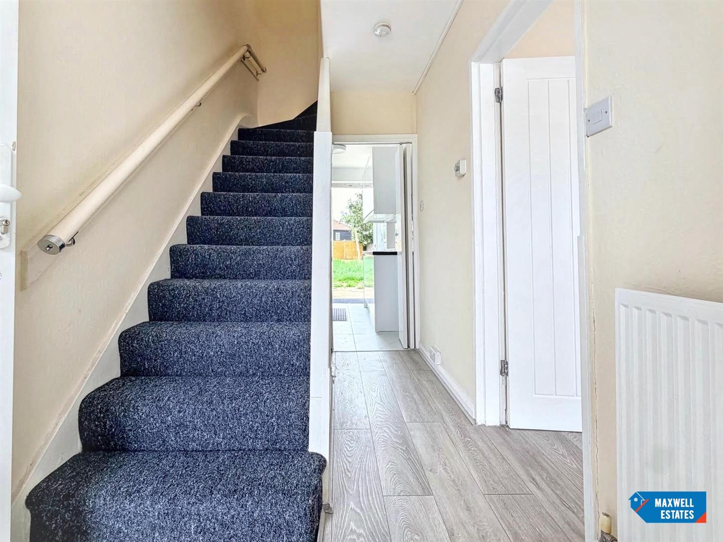 House Goldbeaters Grove in Greater London
