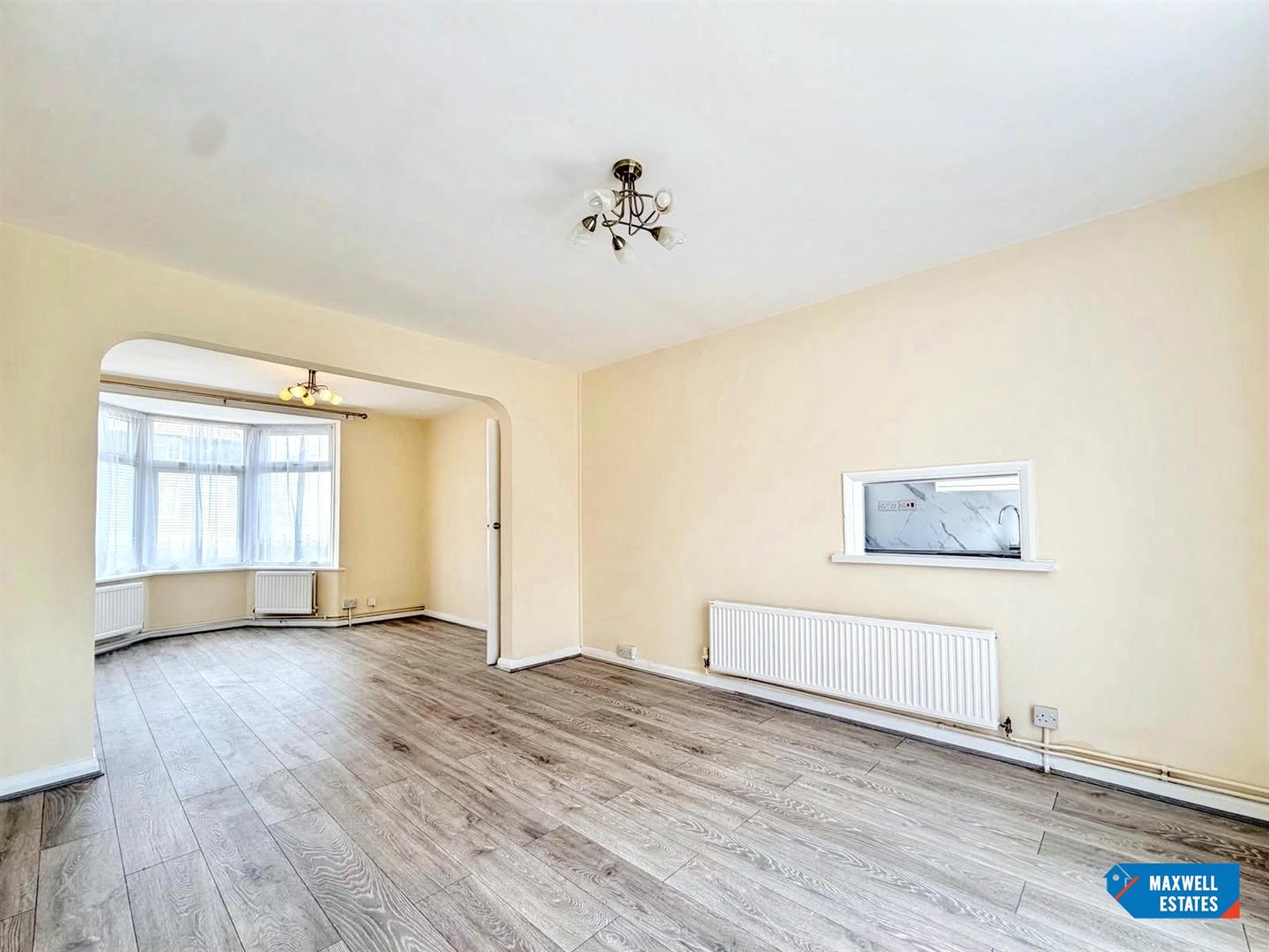 House Goldbeaters Grove in Greater London