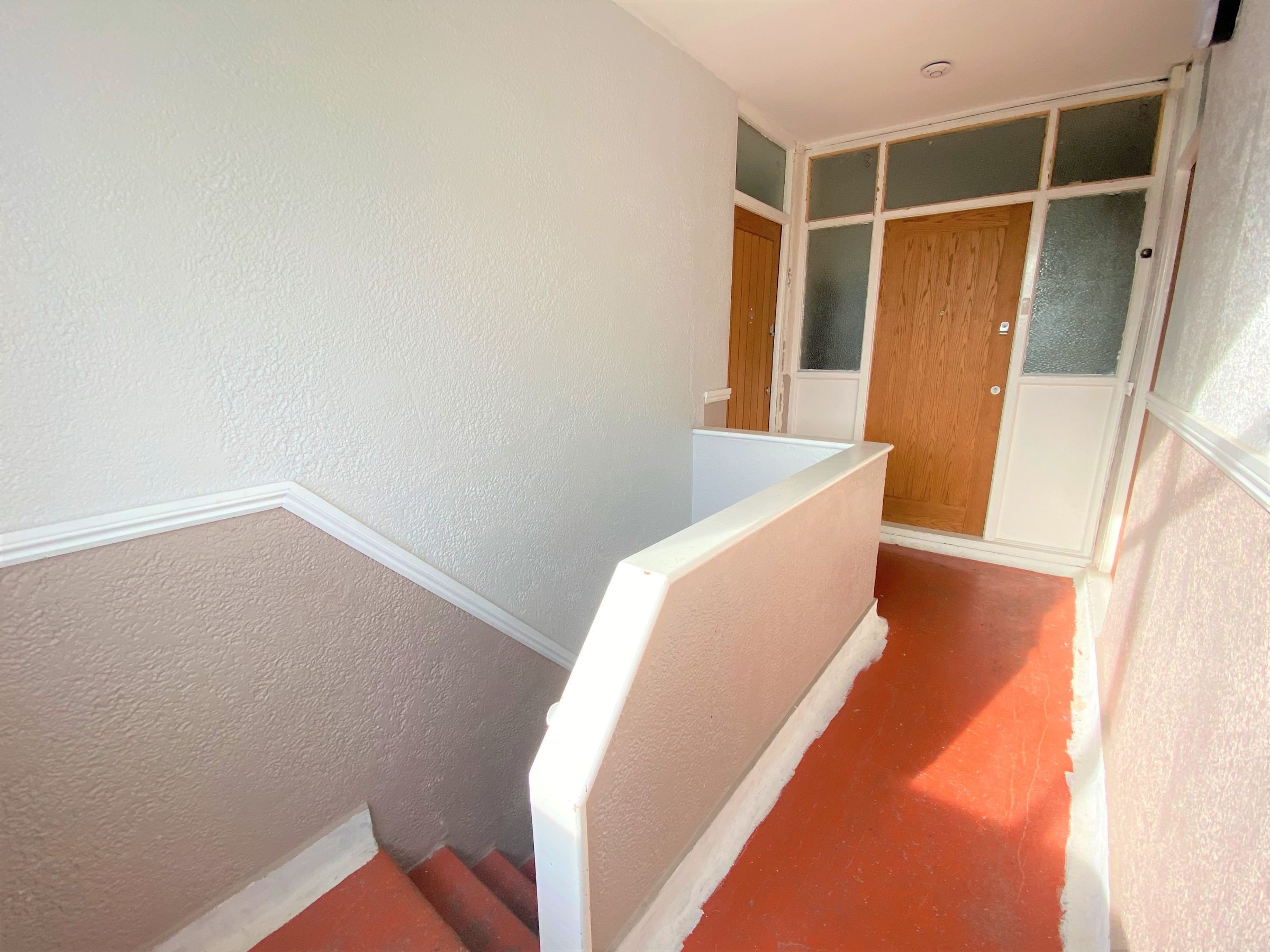 Flat Cranbrook Road in Greater London