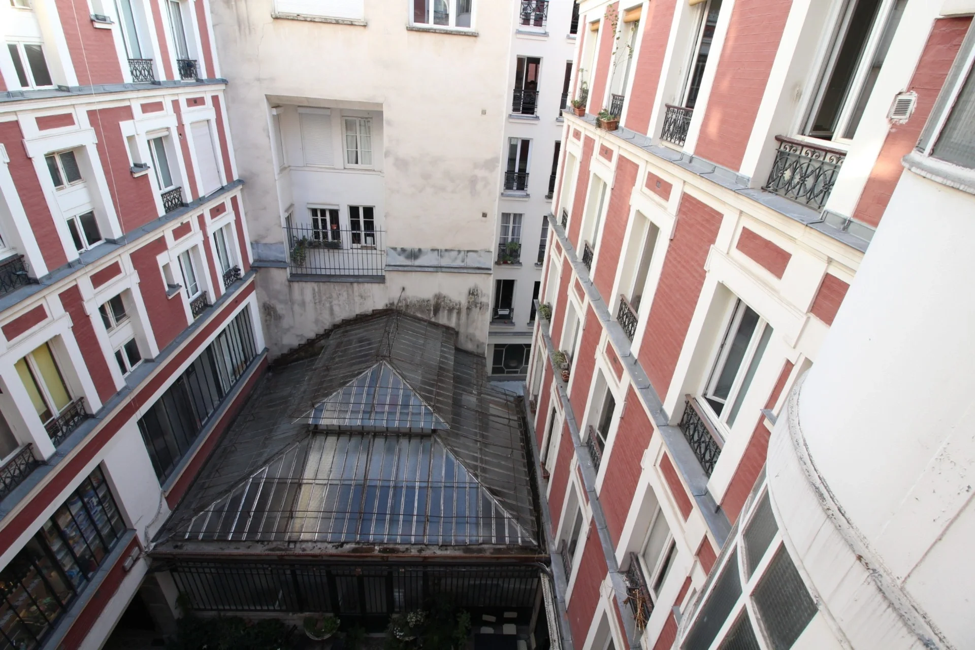 Appartement Rue du Faubourg Poissonnière à Paris