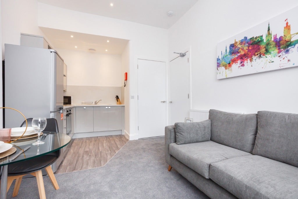Flat Livingstone Place in City of Edinburgh