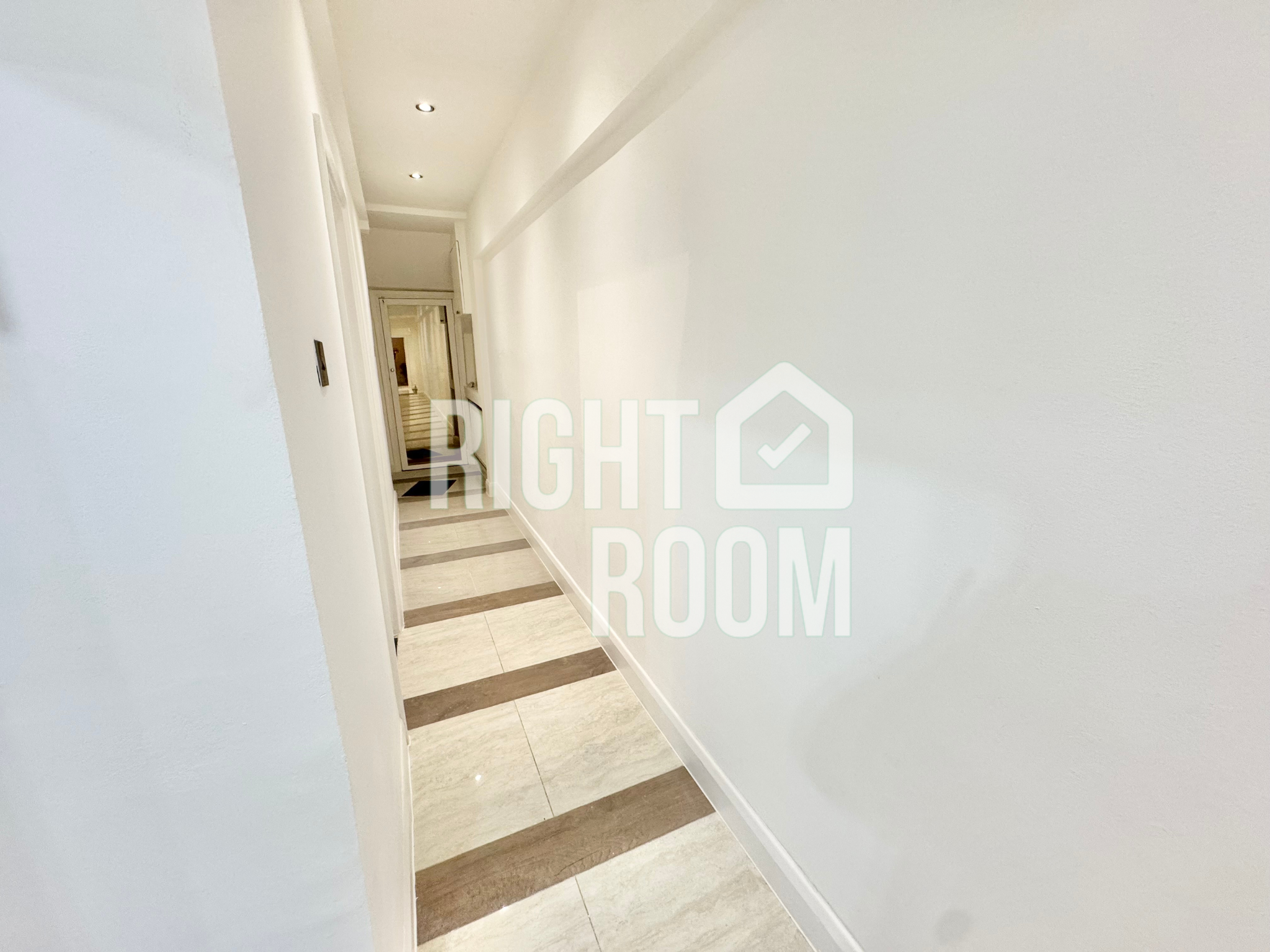 Flat Ashmore Road in City of Westminster