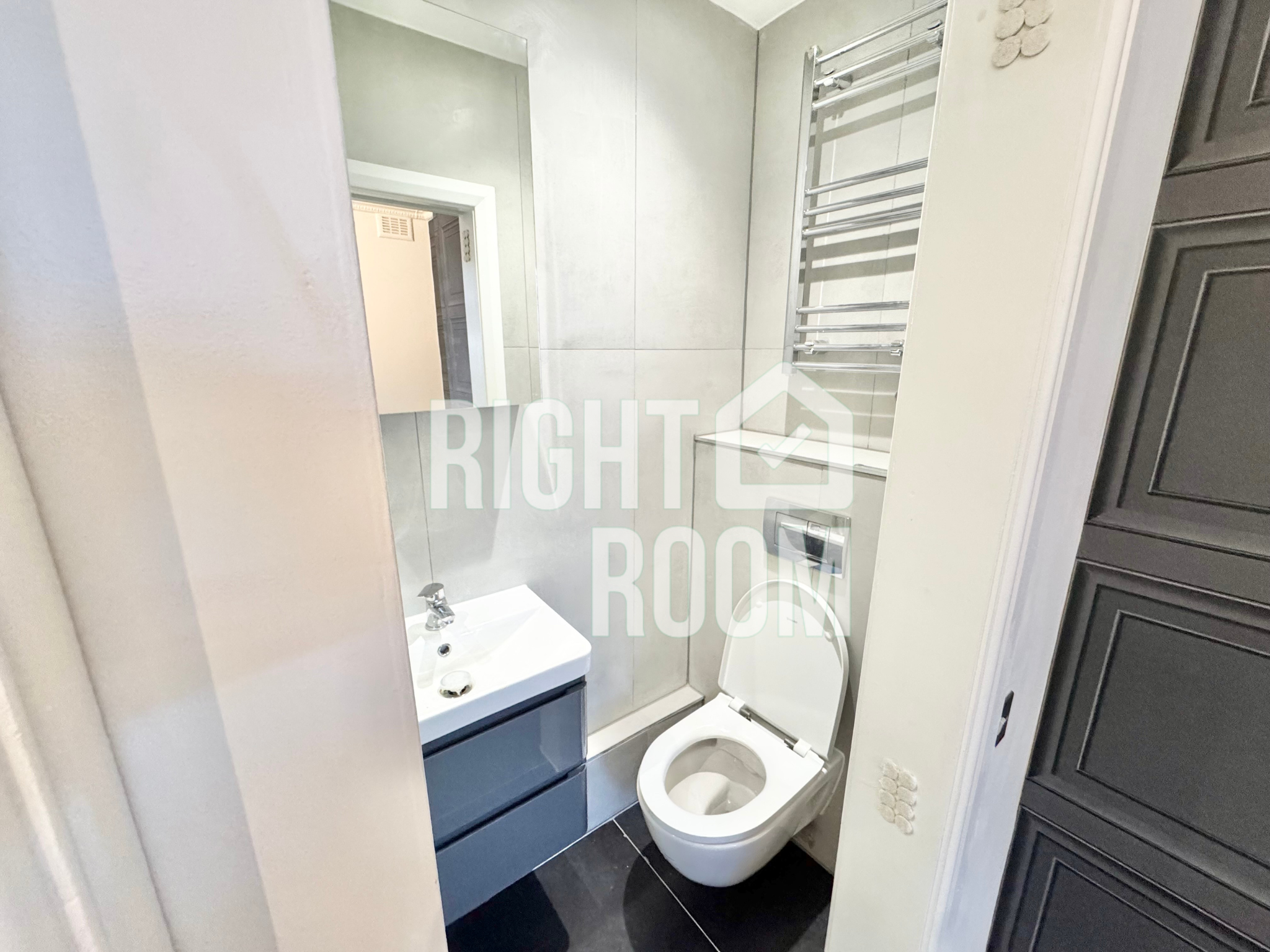 Flat Ashmore Road in City of Westminster