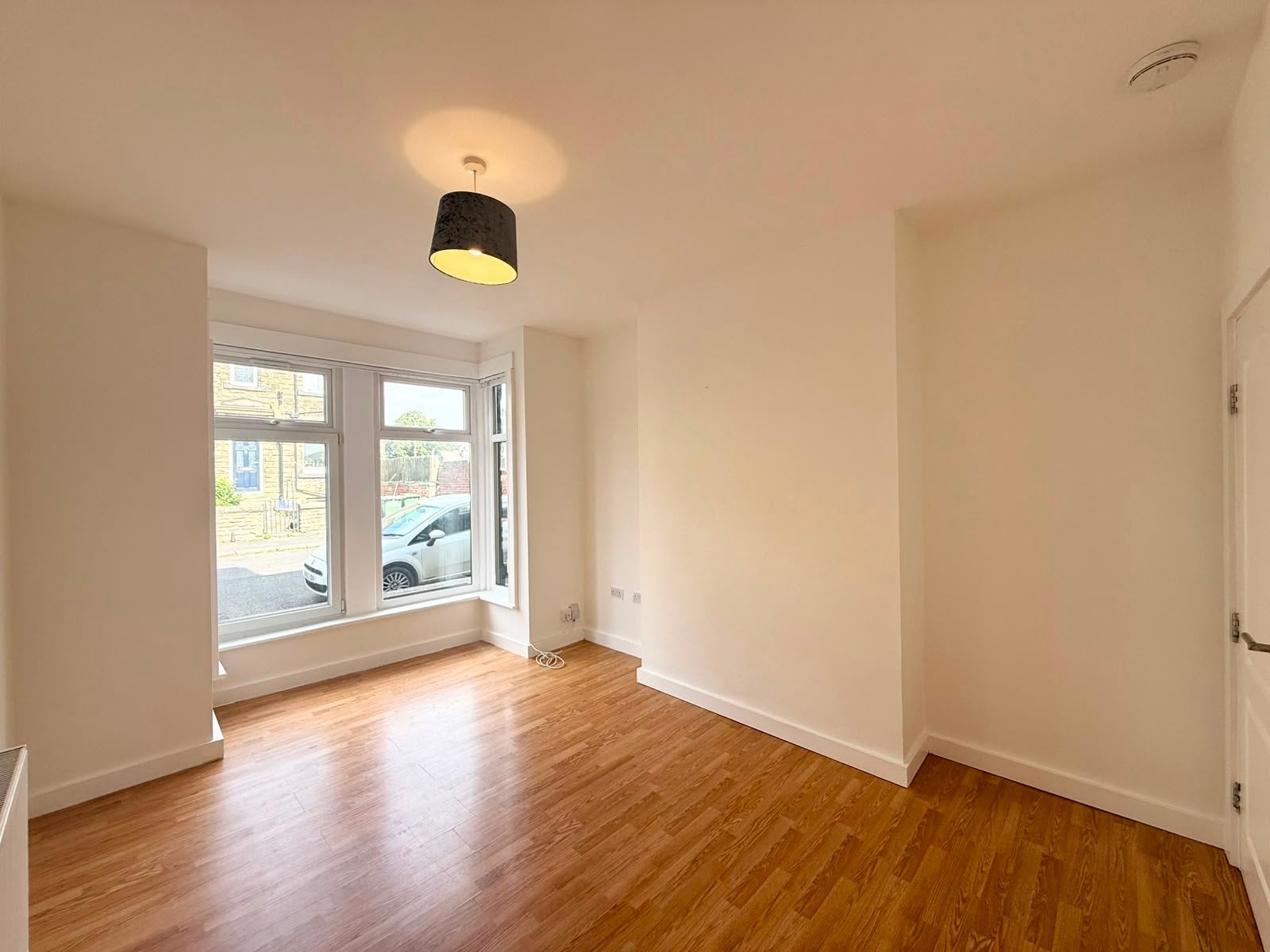 Flat Hayleigh Mount in Leeds