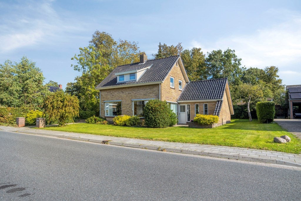 Vrijstaande woning te koop: Triemsterloane 4, Kollumersweach