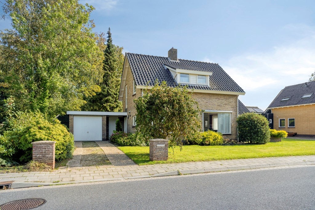 Vrijstaande woning te koop: Triemsterloane 4, Kollumersweach