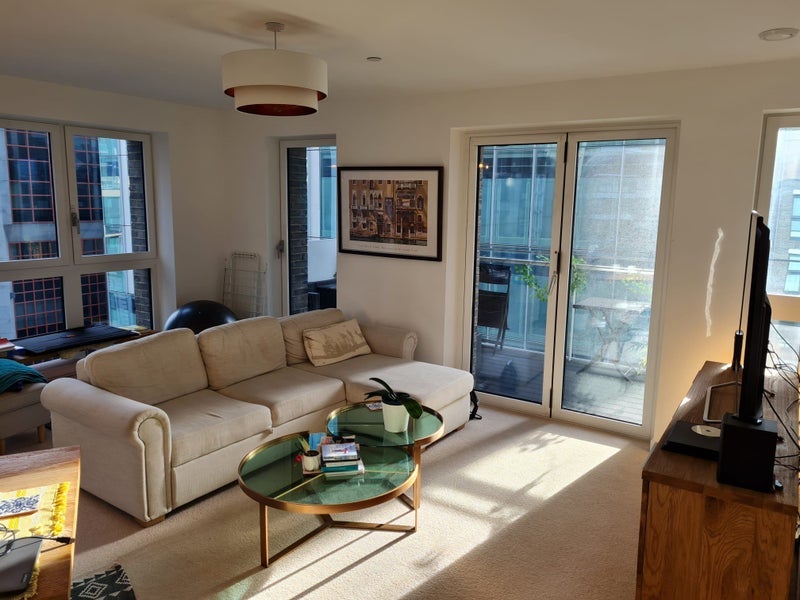 Room New Drum Street in Greater London