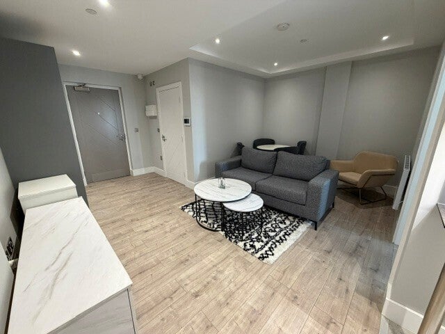 Flat Winifred Street in Leicester