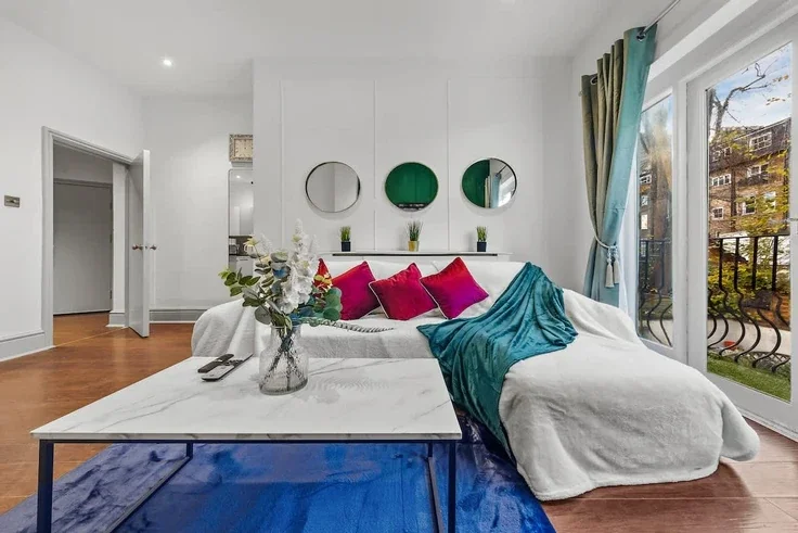 Flat Napier Place in Greater London