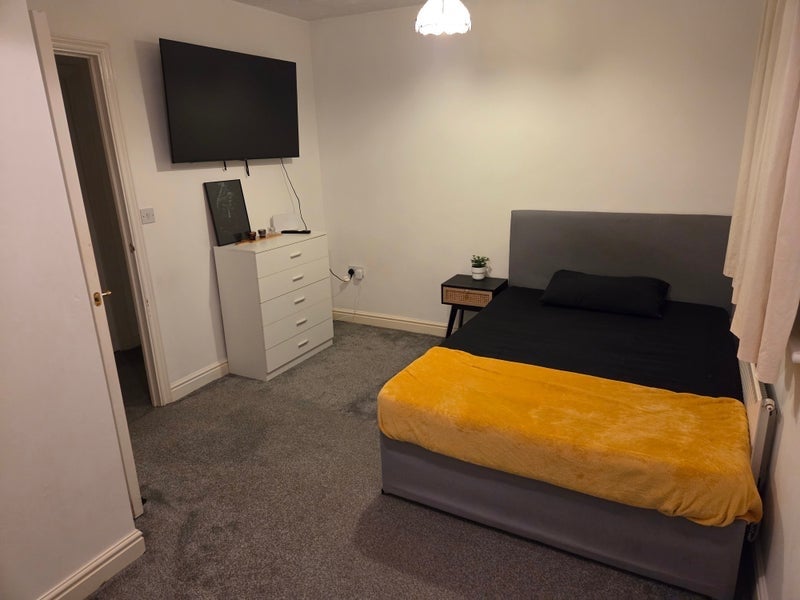 Room Glenhurst Rise in Greater London