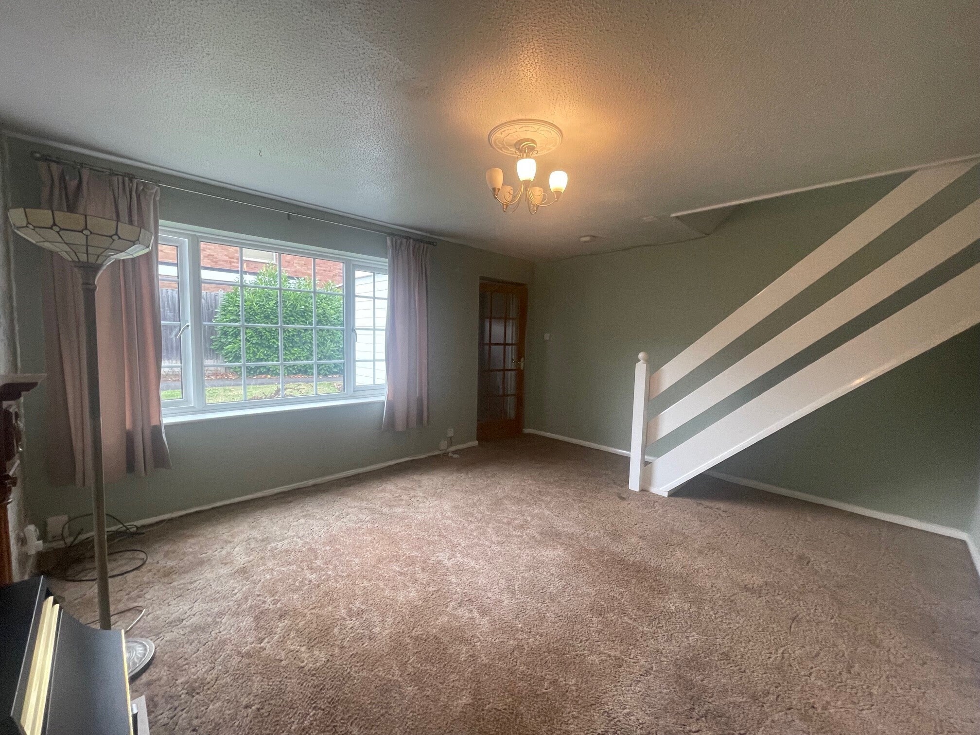 House Donnington Close in Redditch