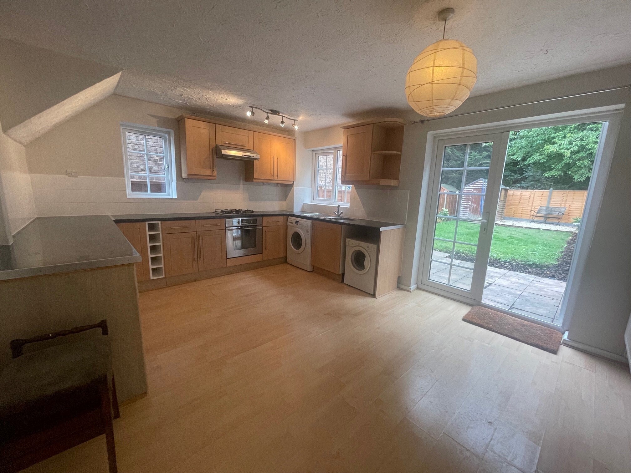House Donnington Close in Redditch