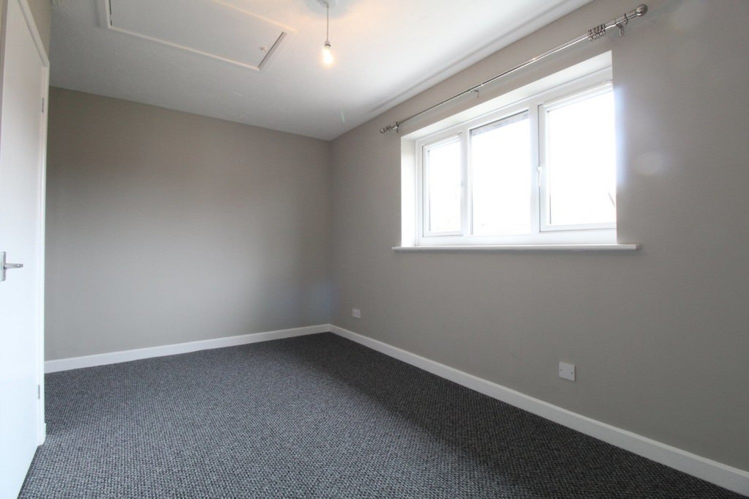 House Kinlett Close in Colchester