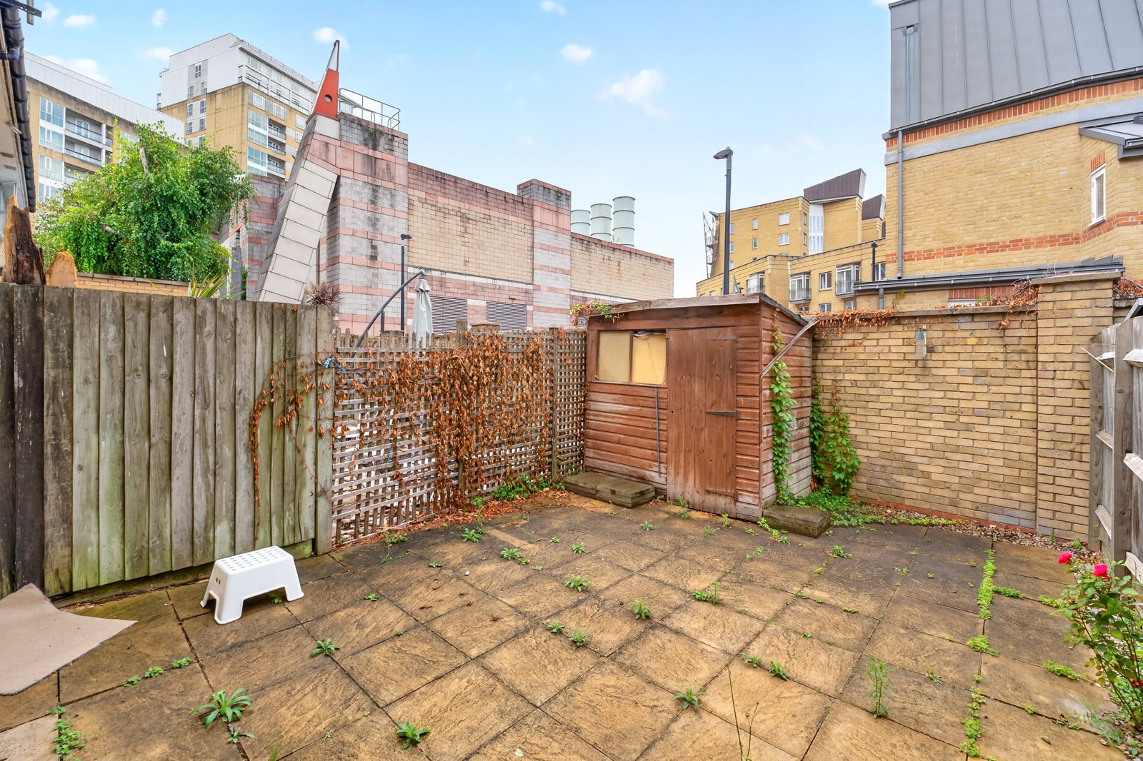 House Milligan Street in Greater London