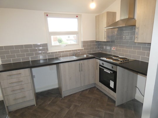 Flat Whitegate Drive in Blackpool