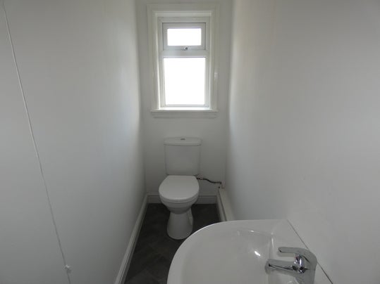 Flat Whitegate Drive in Blackpool